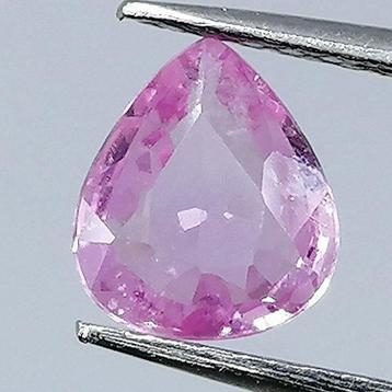Roze Saffier - 0.66 ct - Instituto Gemólogico Español (IGE) beschikbaar voor biedingen