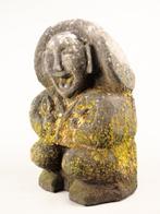 Natuurlijke steen (tuff) - God believed to bring bountiful