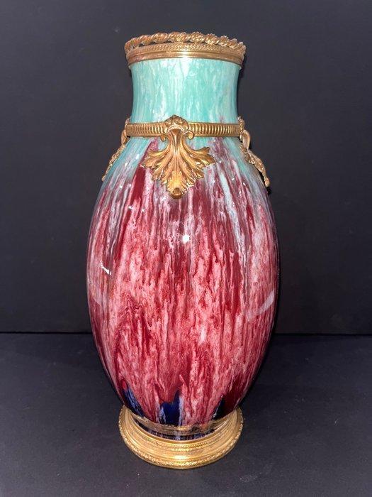 Boch Frères - Vaas - Balustervaas van 32 cm hoog - Model, Antiek en Kunst, Antiek | Glaswerk en Kristal