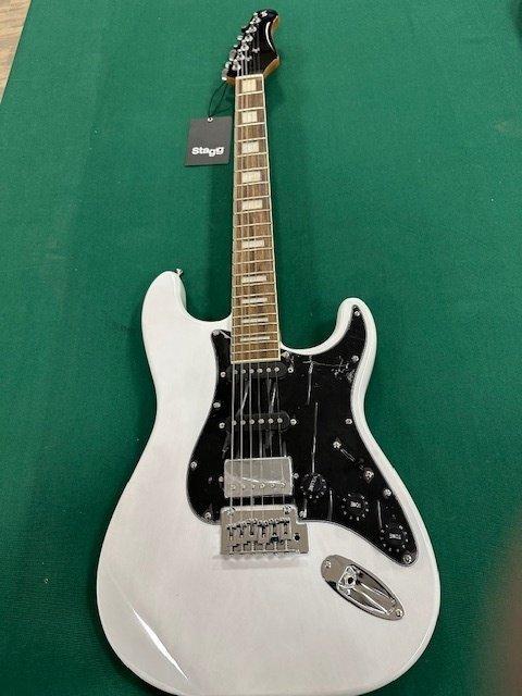 Stagg - Ses 60 whb - - Guitare électrique, Muziek en Instrumenten, Snaarinstrumenten | Gitaren | Akoestisch