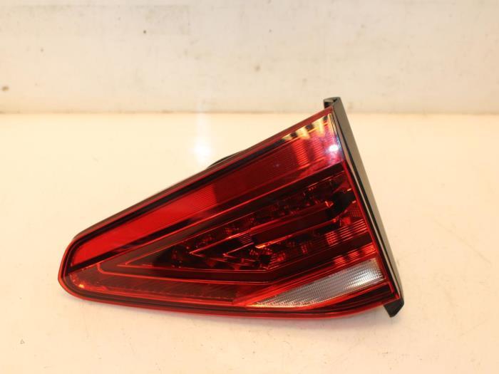 Achterlicht rechts Volkswagen Touran O111757, Auto-onderdelen, Verlichting