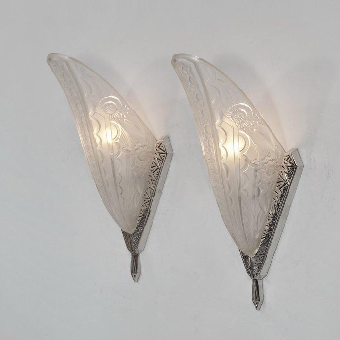 Ets. DONNA - a pair of French art deco wall lights -, Antiek en Kunst, Antiek | Meubels | Stoelen en Sofa's