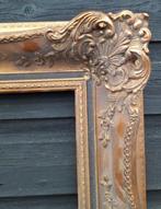 Lijst - Hout - barok - 21x25cm.