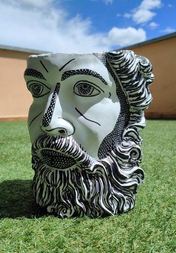 Figuur - Testa portavaso Cartoon - cement beschikbaar voor biedingen