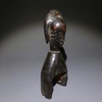 Guro Pulley. ZEER GOEDE PATINA. Zeer mooi. 13 cm hoog. -