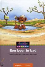 Een beer in bad / Veilig leren lezen / 3 9789027674821, Boeken, Verzenden, Gelezen, Geertje Gort