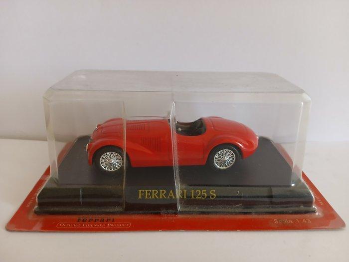 Fabbri 1:43 - Modelauto (15) - Lotto con 15 Ferrari -, Hobby en Vrije tijd, Modelauto's | 1:5 tot 1:12