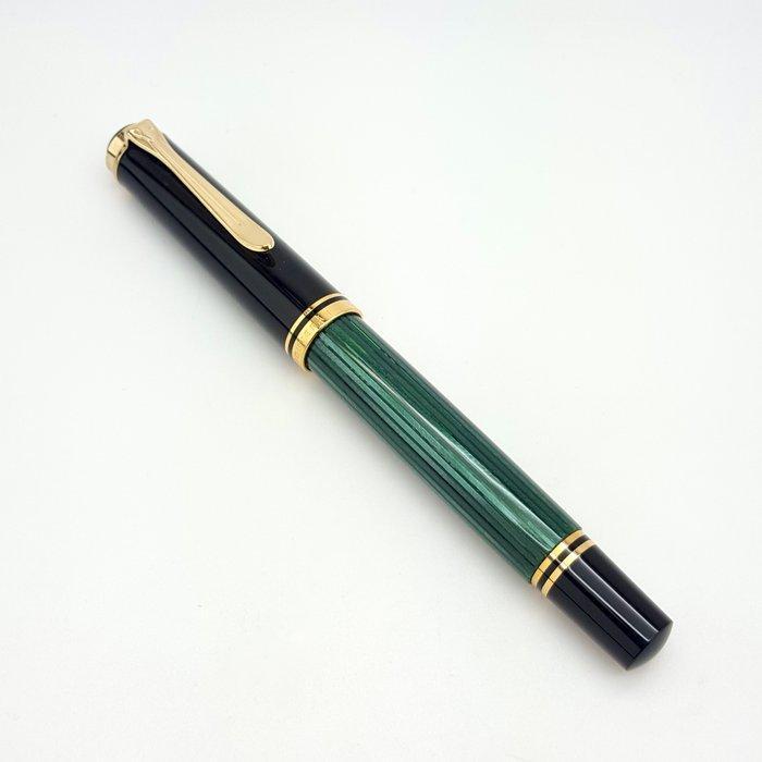 Pelikan - Souverän M400 Black-Green Fountain Pen - Zonder, Collections, Stylos