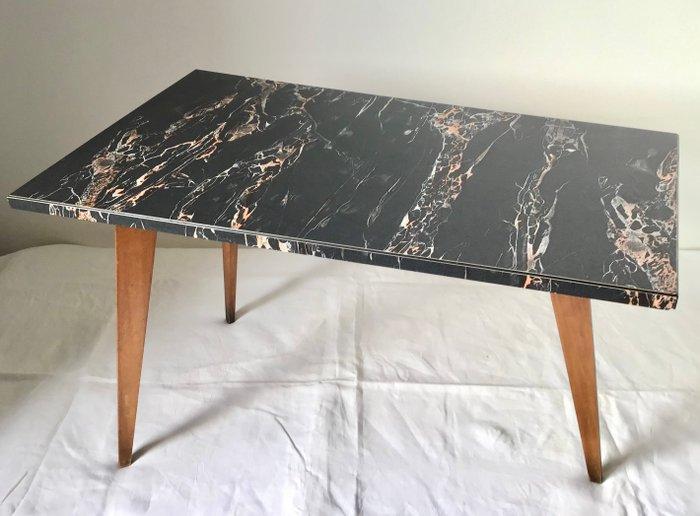 Salontafel - vintage koffietafel met marmer-look formica, Antiek en Kunst, Kunst | Designobjecten