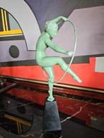 Sculpture, Derenne Sculpture Art Déco Danseuse Au Cerceau -