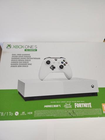 White Digital 1TB Boxed Xbox One S beschikbaar voor biedingen