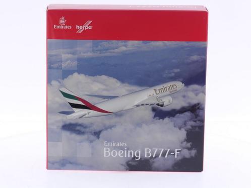 Schaal 1:500 Herpa 506809 Emirates SkyCargo Boeing 777-F..., Hobby en Vrije tijd, Modelbouw | Vliegtuigen en Helikopters, Gebruikt