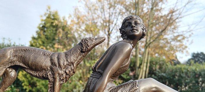 sculptuur, naar Chiparus vrouw met windhond brons - 12 cm -, Antiquités & Art, Art | Objets design