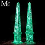 Set van malachieten obelisken – mozaïek - Hoogte: 394 mm -