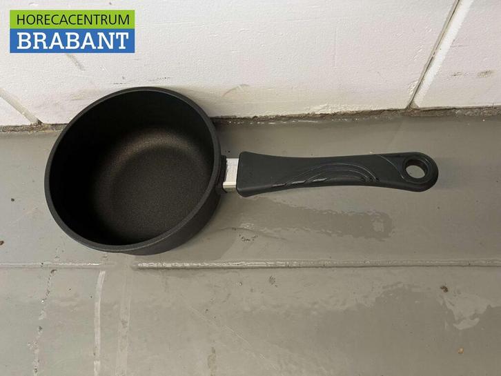 EUROLUX gietijzeren universele pan steelpan 16 cm H 8 cm -, Zakelijke goederen, Horeca | Keukenapparatuur, Ophalen of Verzenden
