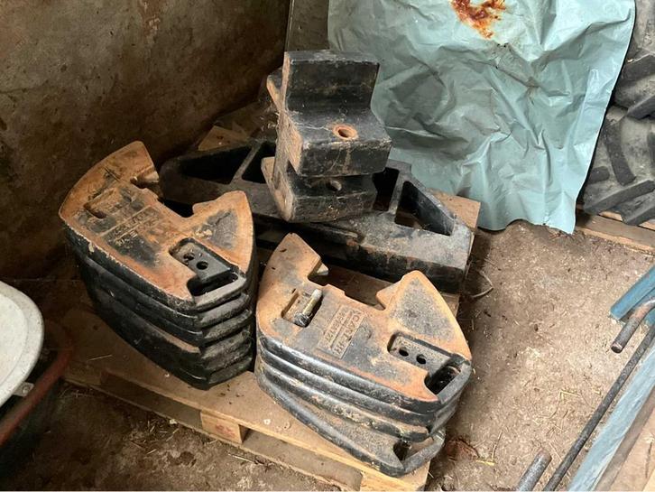 Gewichtenset Case/New Holland, Zakelijke goederen, Landbouw | Werktuigen