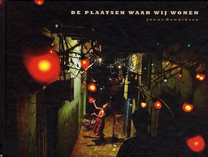 De plaatsen waar wij wonen 9789053306291 J. Bendiksen, Boeken, Kunst en Cultuur | Fotografie en Design, Zo goed als nieuw, Verzenden