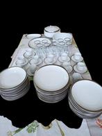 Bernardaud & Co. Limoges - Eetservies voor 12 (76) -