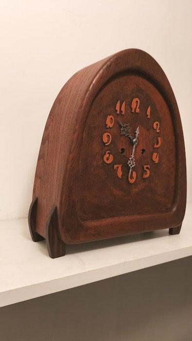 Horloge pendule de lAmsterdamse School - Art déco eiken-, Antiek en Kunst, Antiek | Klokken