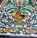 Prachtig muurpaneel van Tunesisch keramiek – met de hand, Antiek en Kunst