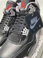 Air Jordan - Air Jordan 4 - Sneakers - Maat: EU 45 - Nieuw, Nieuw