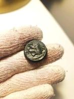 Thracië, Pantikapaion AE20 Satyr/Lion - 310–304/3 BC - SNG