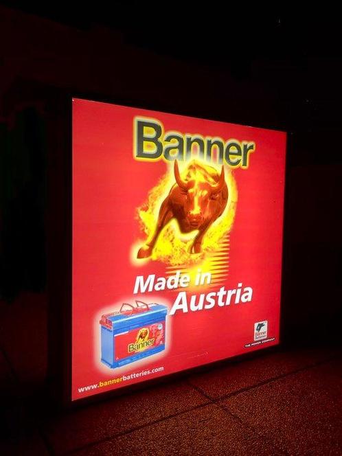 Rare Original Banner Batteries Shop Garage Service, Antiek en Kunst, Antiek | Wandborden en Tegels