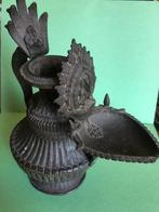 Wijwaterbak (2) - Brons - Sukunda with Ganesha - Nepal - 19e