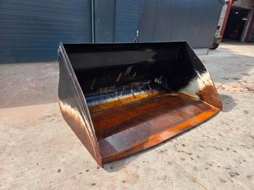 JLG 2450 / 2400 volumebak beschikbaar voor biedingen