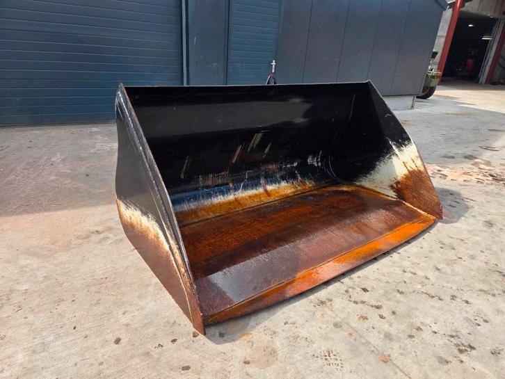 JLG 2450 / 2400 volumebak, Zakelijke goederen, Machines en Bouw | Onderdelen, Ophalen