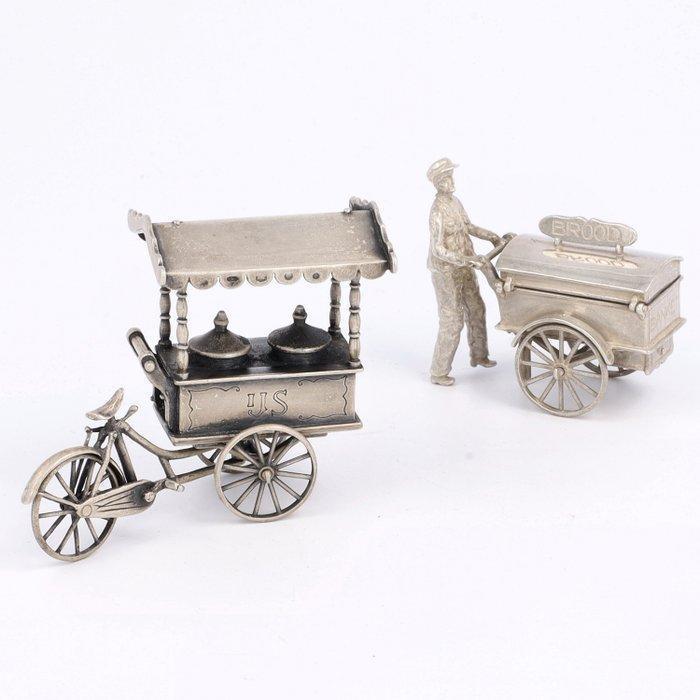 B. Peier - Broodverkoper en IJscokar - Miniatuur figuur (2), Antiek en Kunst, Antiek | Zilver en Goud