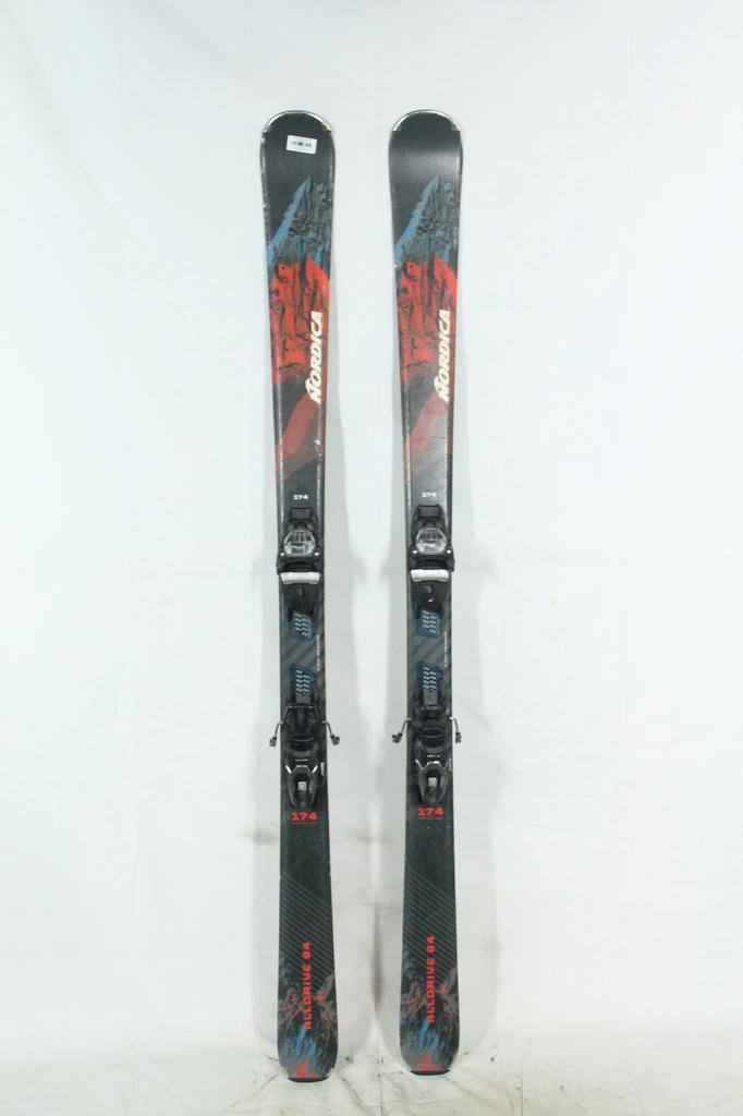 Refurbished - Ski - Nordica Alldrive 84 - 174, Sport en Fitness, Skiën en Langlaufen, Ski, 160 tot 180 cm, Gebruikt, Nordica, Ski's