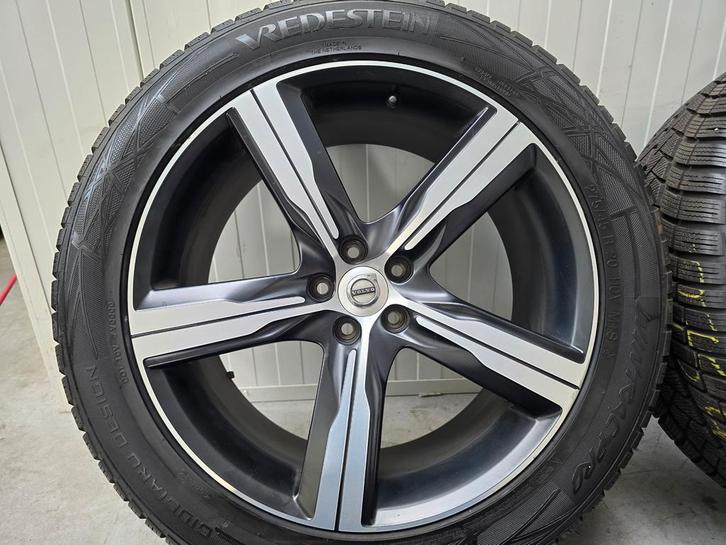Demo Volvo XC90 20 inch velgen winterbanden 5x108 R-Line, Auto-onderdelen, Banden en Velgen, 20 inch, Winterbanden, 275 mm, Personenwagen