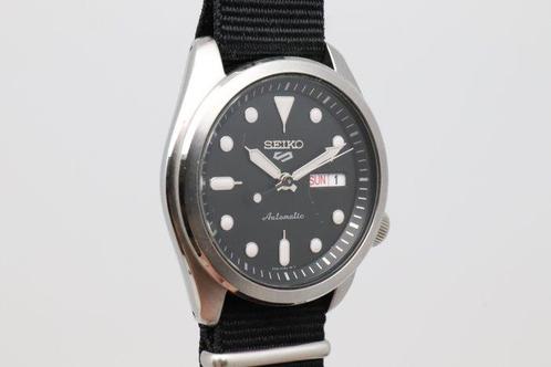 Seiko - Seiko 5 - Zonder Minimumprijs - SRPE67K1 | 4R36-08L0, Handtassen en Accessoires, Horloges | Antiek