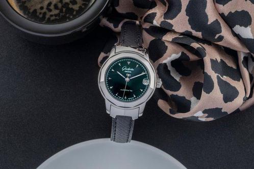 Glashütte - Lady Sport - 10-33-42-41-04 - Dames - 2005, Handtassen en Accessoires, Horloges | Heren