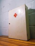 Armoire à pharmacie - Armoire de premiers secours - Acier