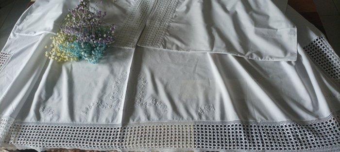 Geen reservering - Droomset uit grootmoeders kast met, Antiek en Kunst, Antiek | Tapijten, Tafelkleden en Textiel