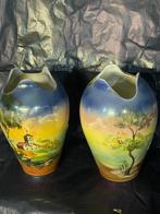 Tafelmiddenstuk (2) - Keramiek - Een paar beschilderde