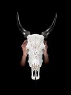 GEEN RESERVEPRIJS - Prachtige witte uitgehouwen, Nieuw