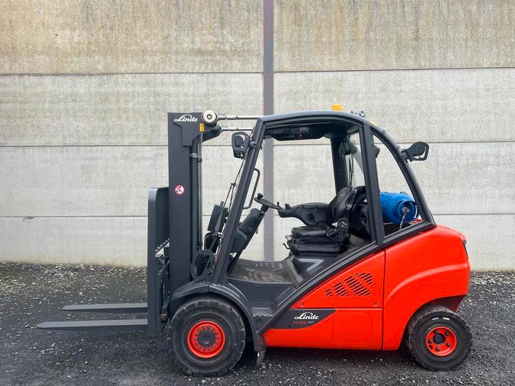 Linde H35T-02 EVO triplex heftruck 3,5 ton, Articles professionnels, Machines & Construction | Chariots élévateurs & Transport interne