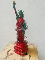 D - Uli - America first