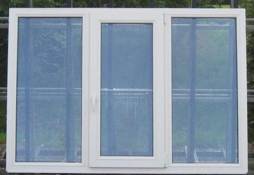 pvc ram , chassis , venster 186 x 129 creme ral 9001, Doe-het-zelf en Bouw, Raamkozijnen en Schuifdeuren, Inclusief glas, Gebruikt