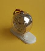 Klok - Aluminium, Bakeliet, Plastic - 1960-1970 - USSR Globe