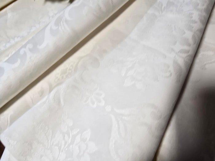 Textiel - 600 cm - 100 cm - Oude stoffen, Antiek en Kunst, Antiek | Tapijten, Tafelkleden en Textiel