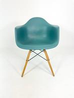 Vitra - Charles & Ray Eames - Bureaustoel - DAW - Plastic,