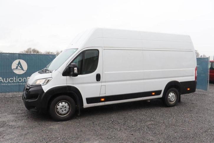 Veiling: Bestelwagen Opel Movano Diesel 2023, Auto's, Bestelwagens en Lichte vracht, Ophalen