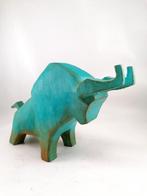Vanessa Bonino - Geometric Bull-bronze effect, Antiek en Kunst