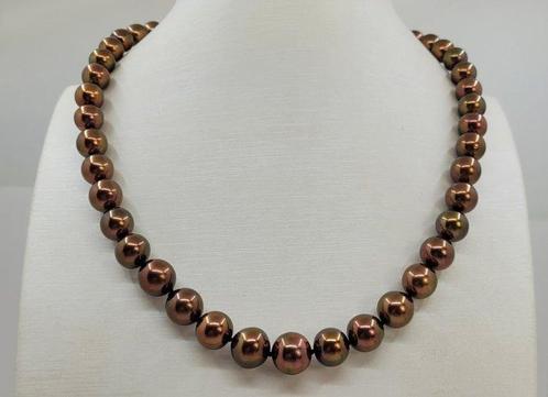 8x10.8mm Chocolate Tahitian Pearls - 14 carats Or - Collier, Handtassen en Accessoires, Antieke sieraden