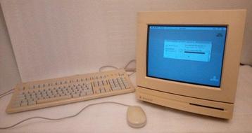 Apple 1992 Restored Macintosh LC ll + 12 monochrome display