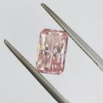 1 pcs Diamant (Kleurbehandeld) - 2.25 ct - Radiant - Fancy, Handtassen en Accessoires, Edelstenen, Nieuw